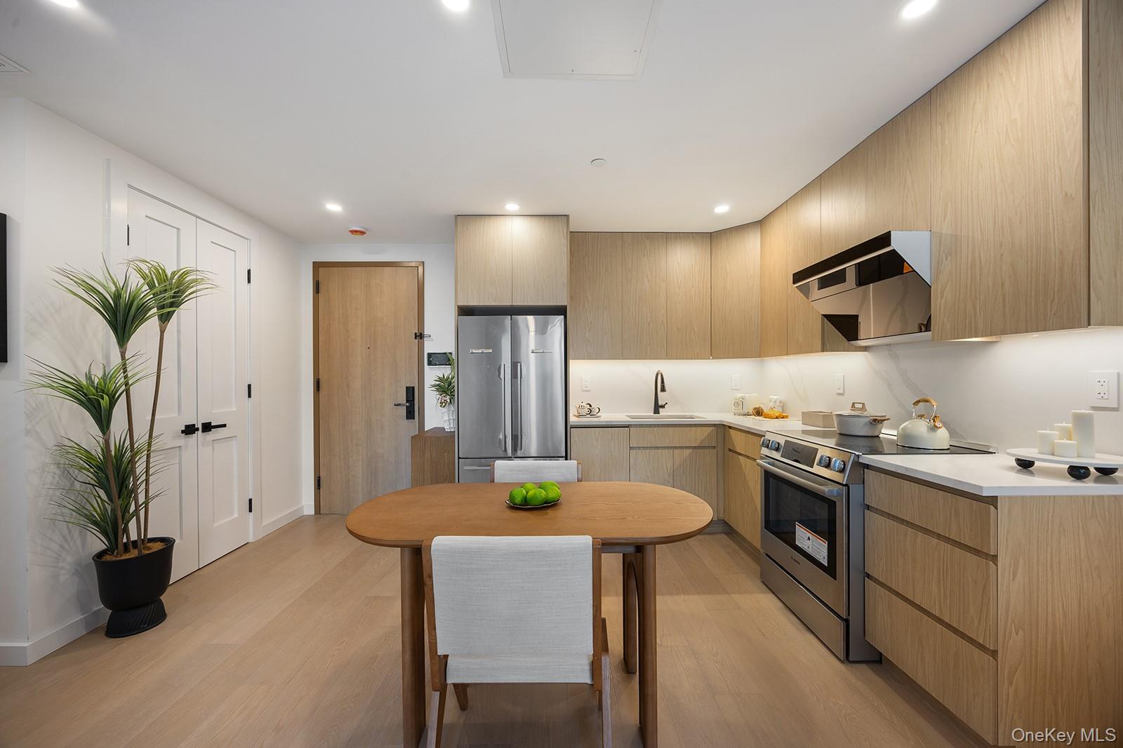 #6 photo, 35-30 146th Street, Flushing , NY 11354