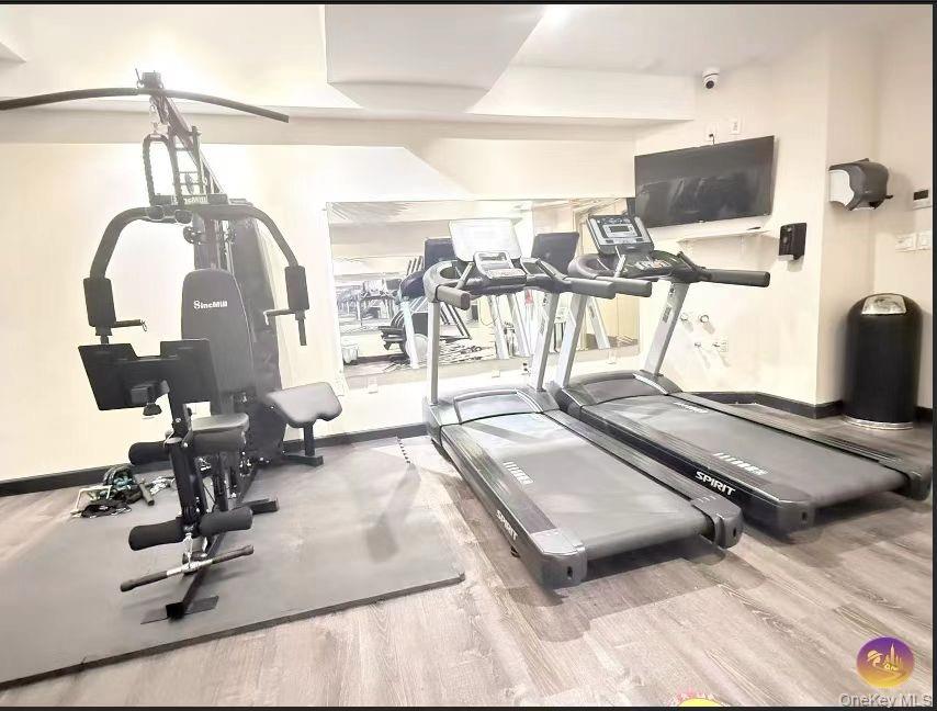 #10 photo, 11817 Union Street, Forest Hills , NY 11357