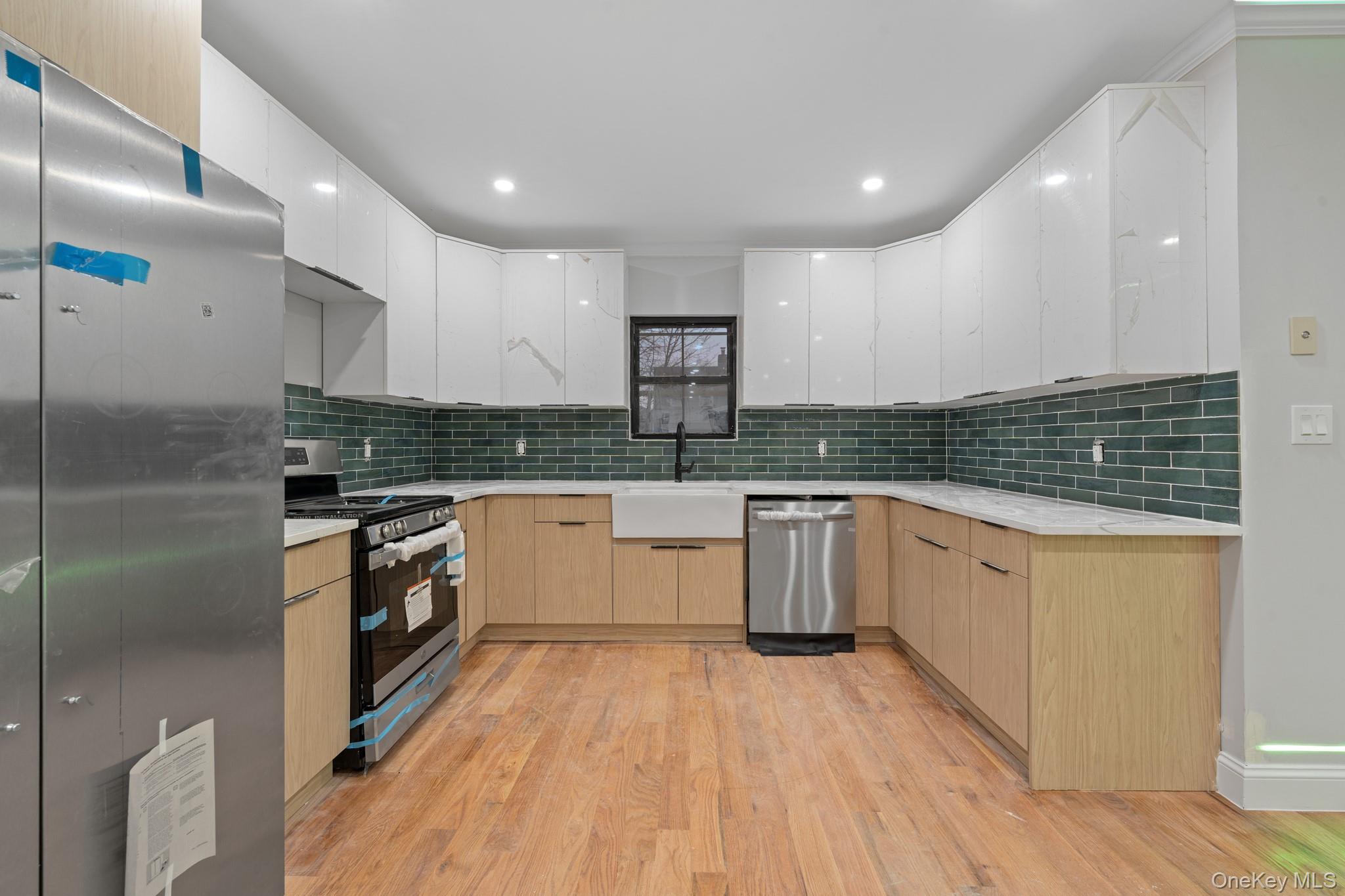 #10 photo, 138-12 233rd Street, Rosedale , NY 11422