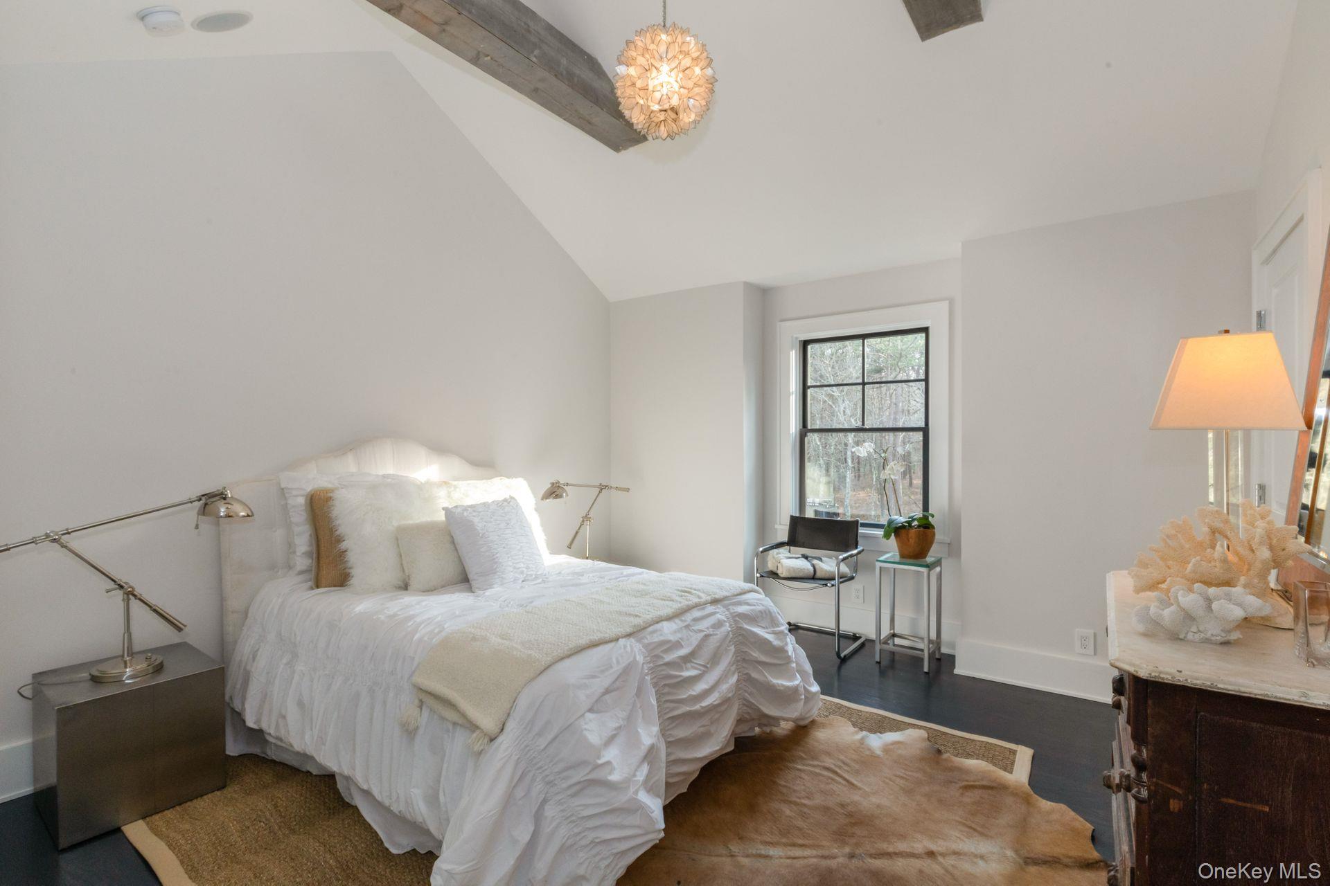 #12 photo, 142 Six Pole Highway, Sag Harbor , NY 11963