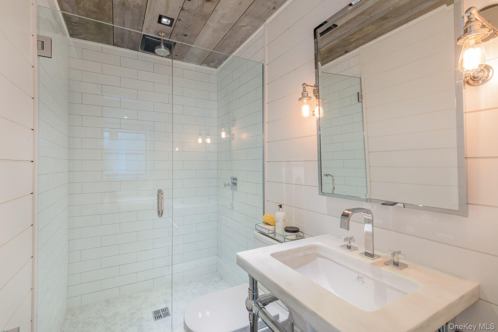 #15 photo, 142 Six Pole Highway, Sag Harbor , NY 11963