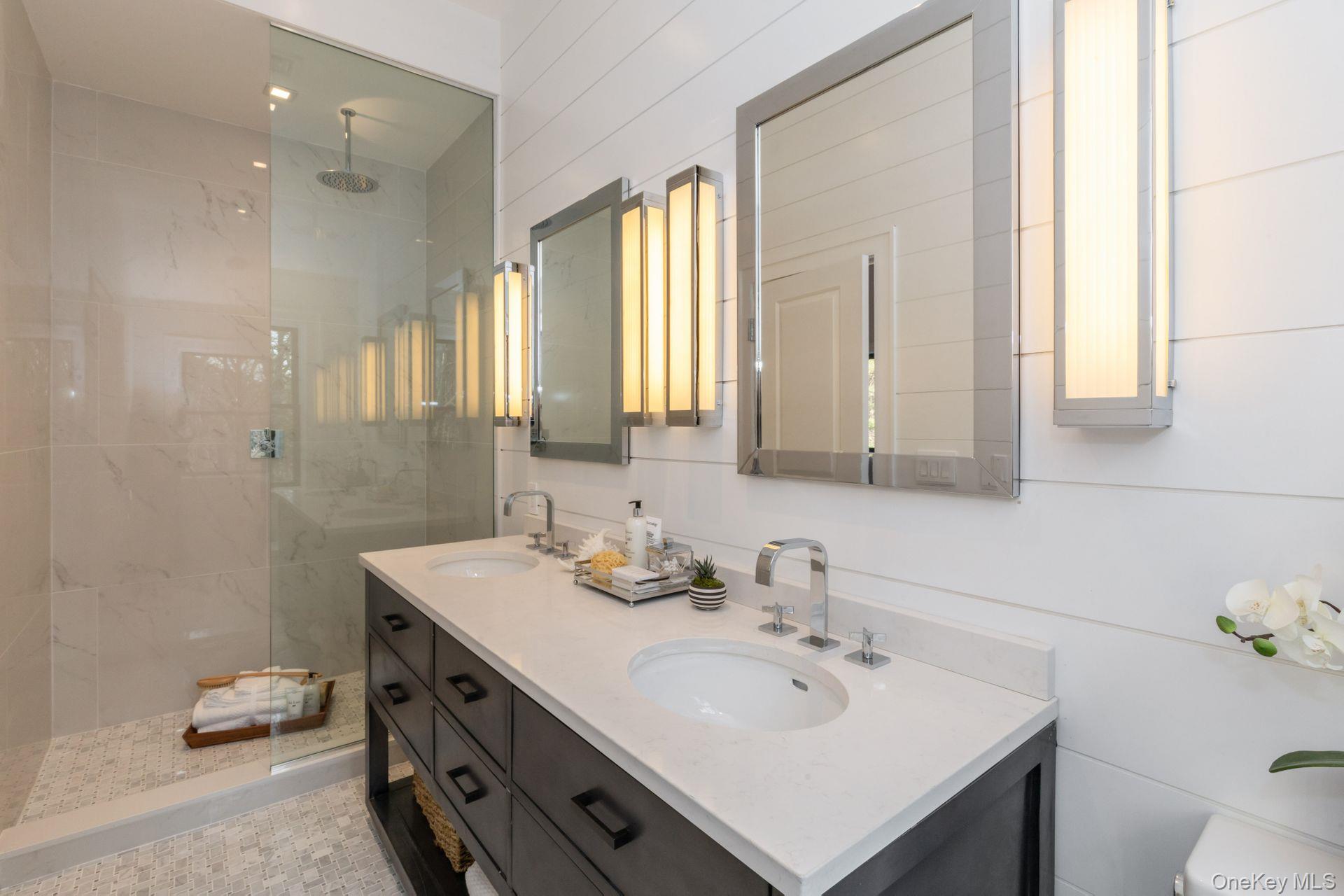 #17 photo, 142 Six Pole Highway, Sag Harbor , NY 11963