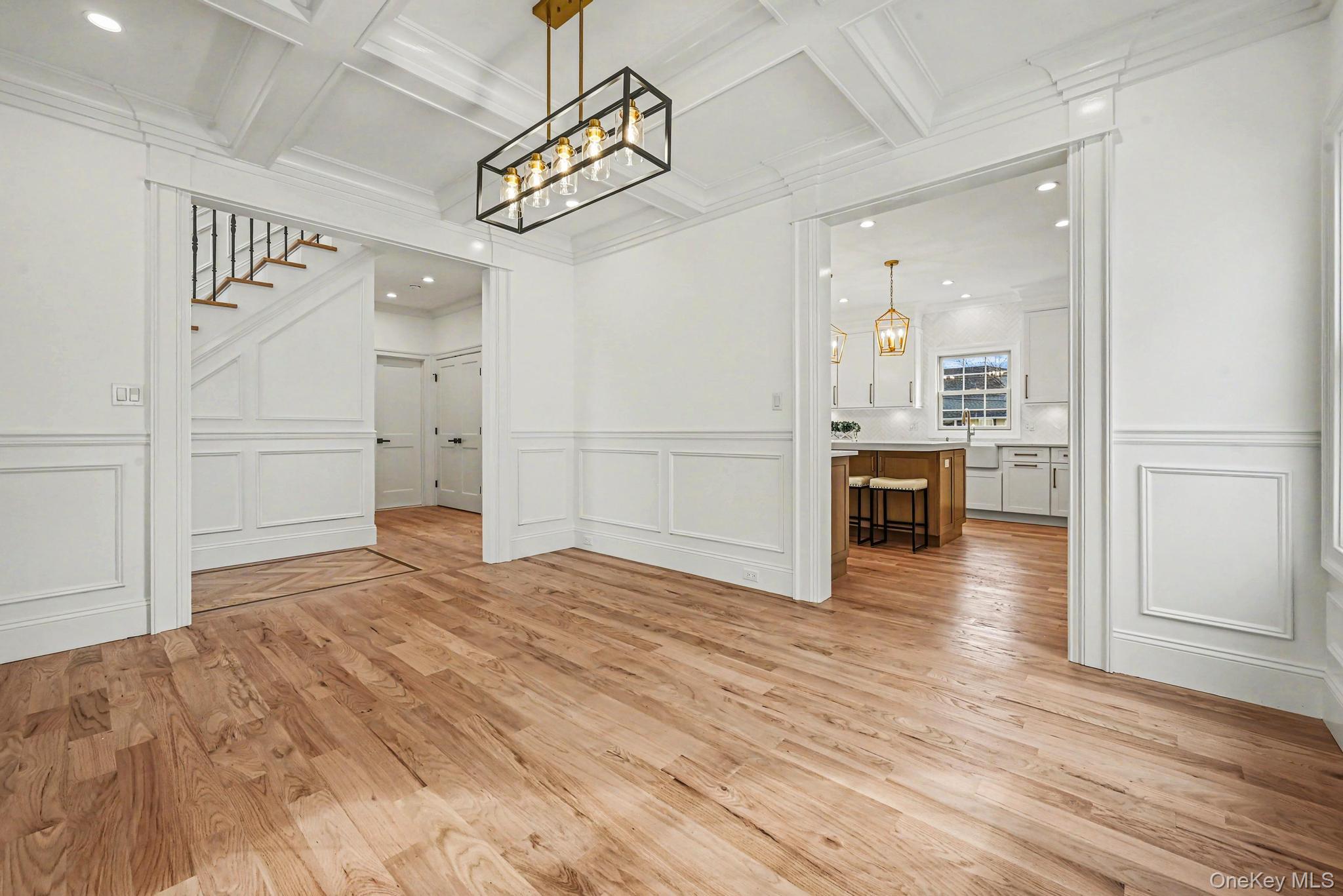 #9 photo, 27 Grape Lane, Hicksville , NY 11801