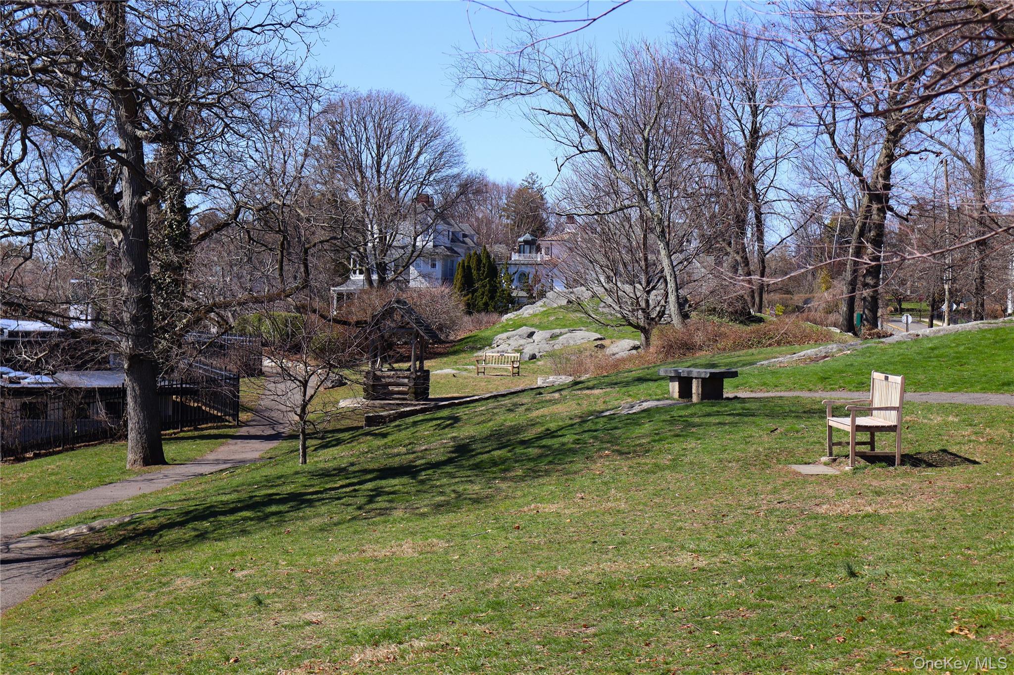 #19 photo, 14 Bonnett Avenue, Larchmont , NY 10538