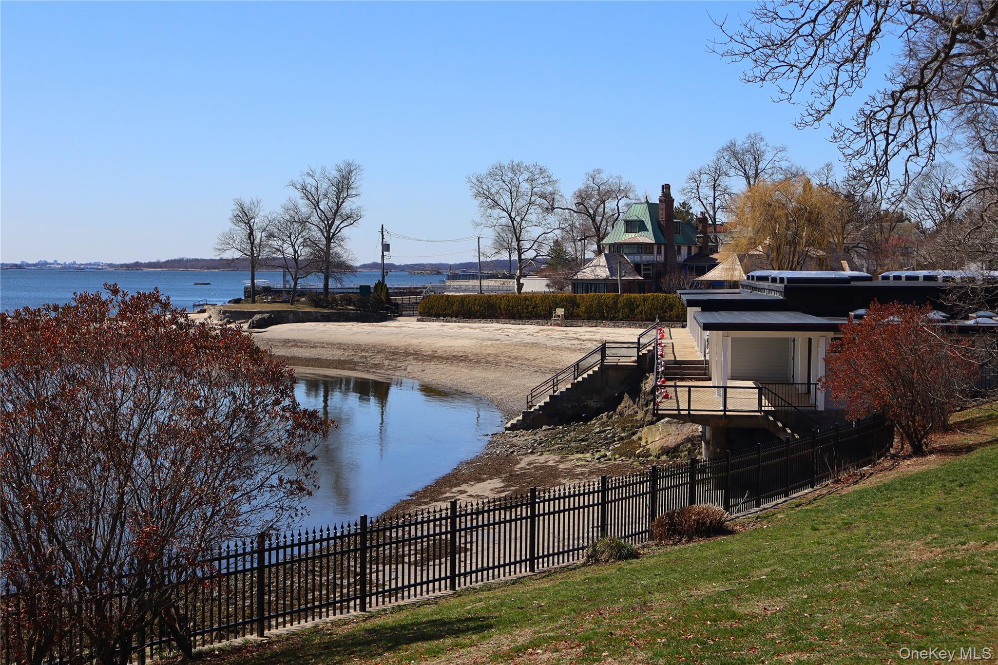 #20 photo, 14 Bonnett Avenue, Larchmont , NY 10538