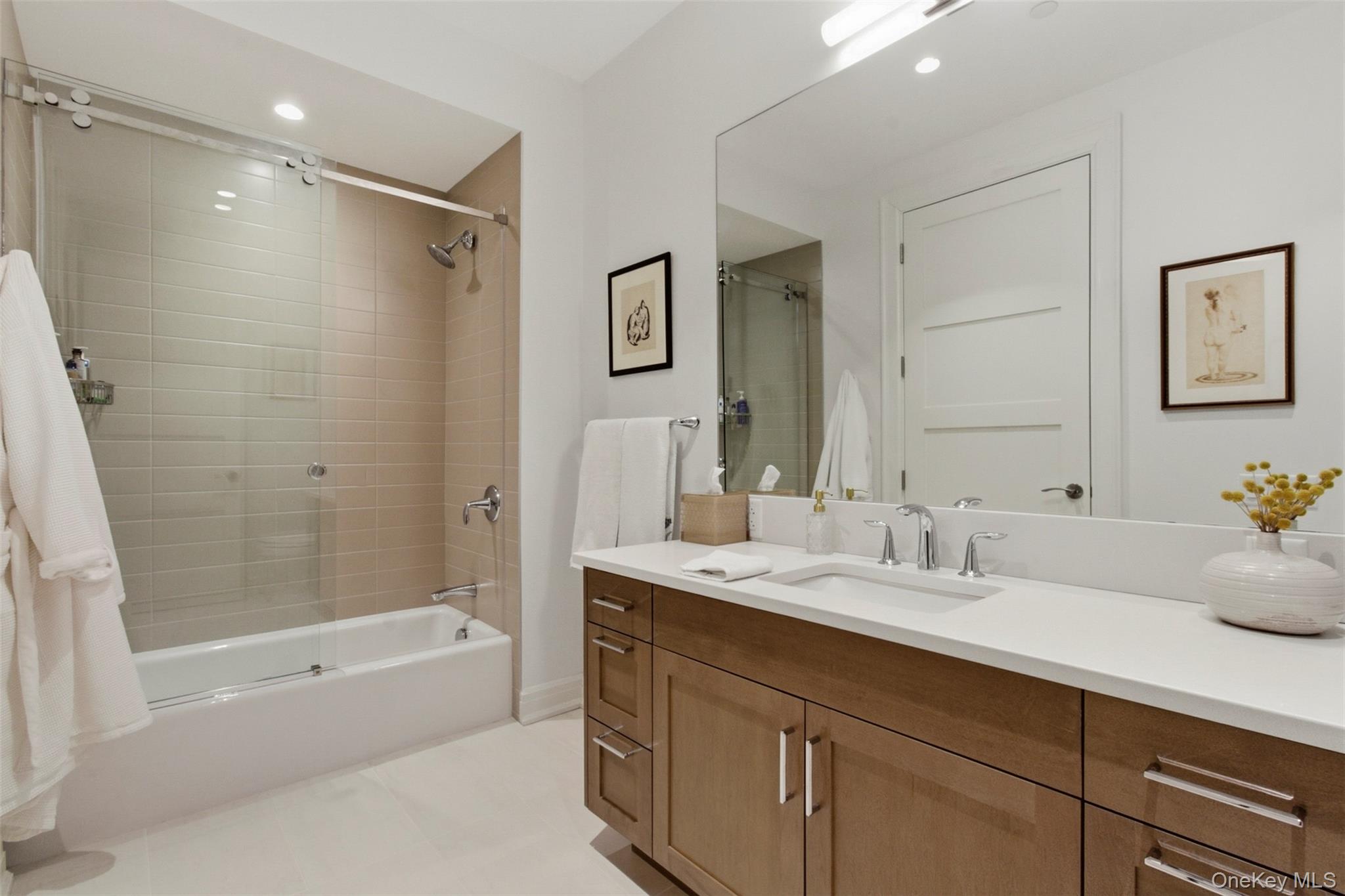 #19 photo, 720 Davenport Avenue, New Rochelle , NY 10805