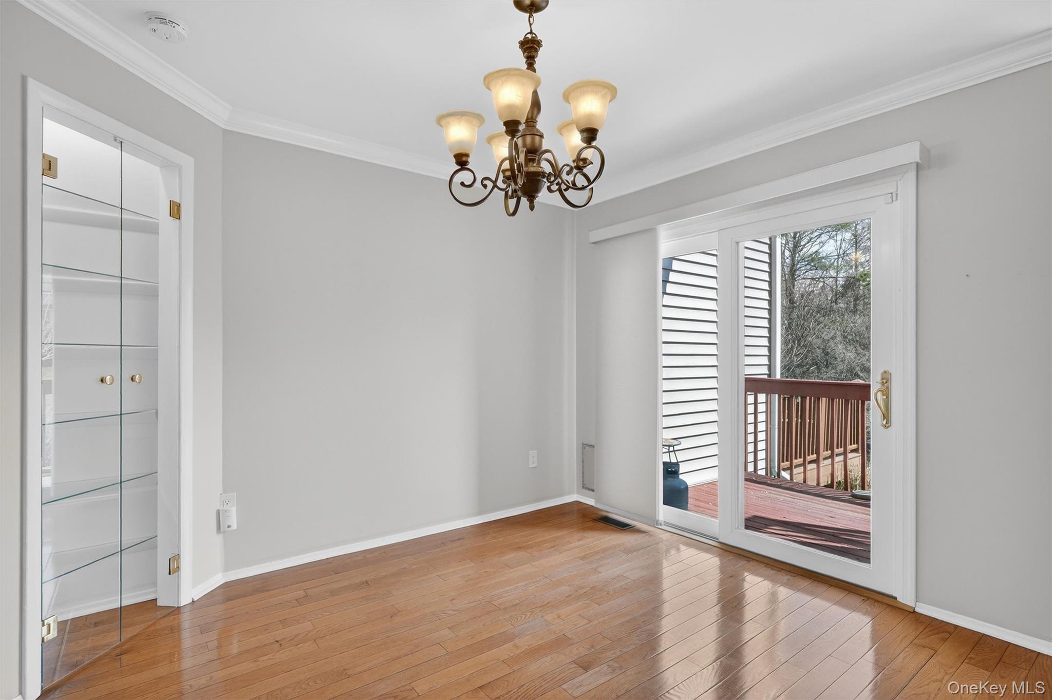 #13 photo, 155 Club Court, Ossining , NY 10562