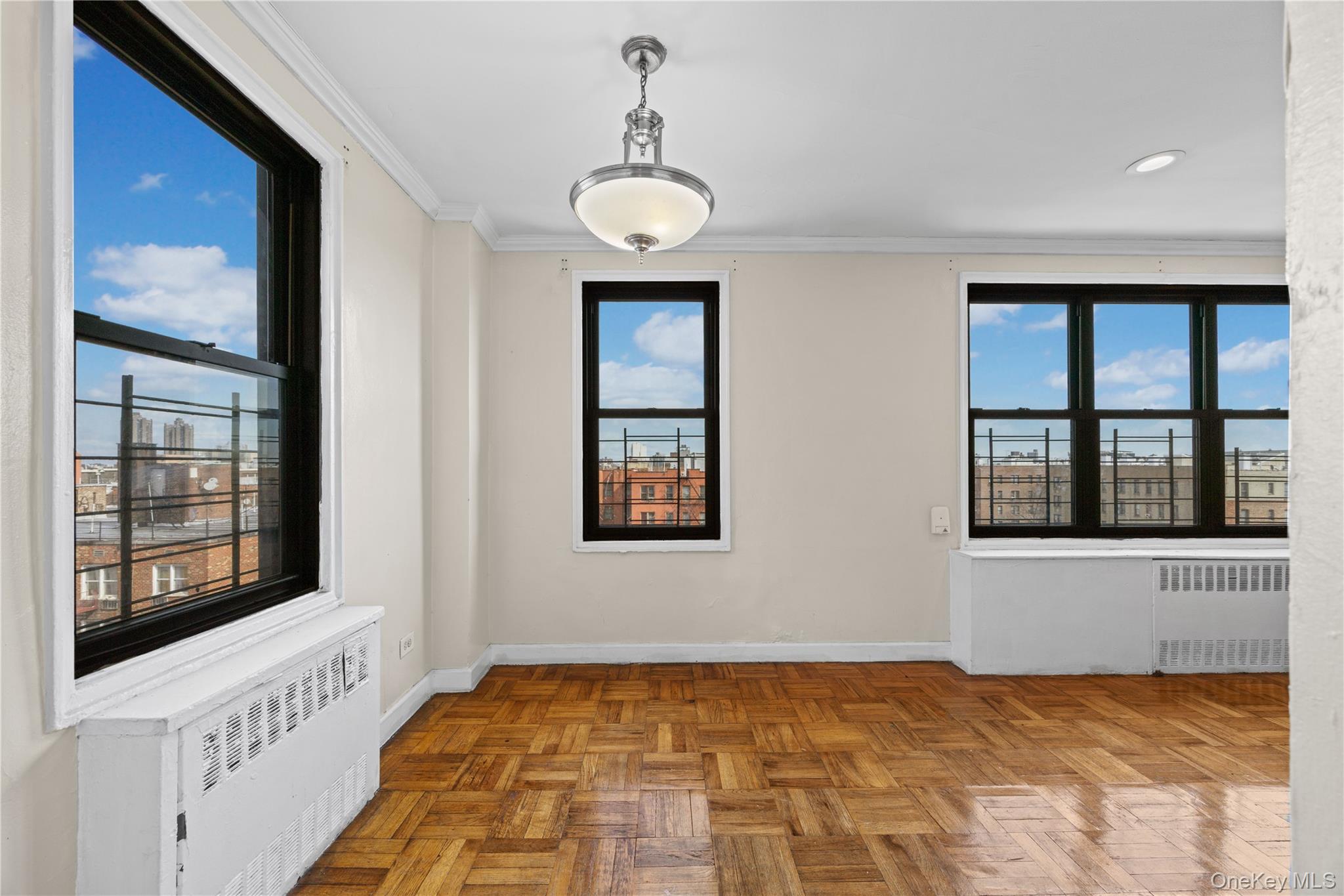 #13 photo, 2835 Webb Avenue, Bronx , NY 10468