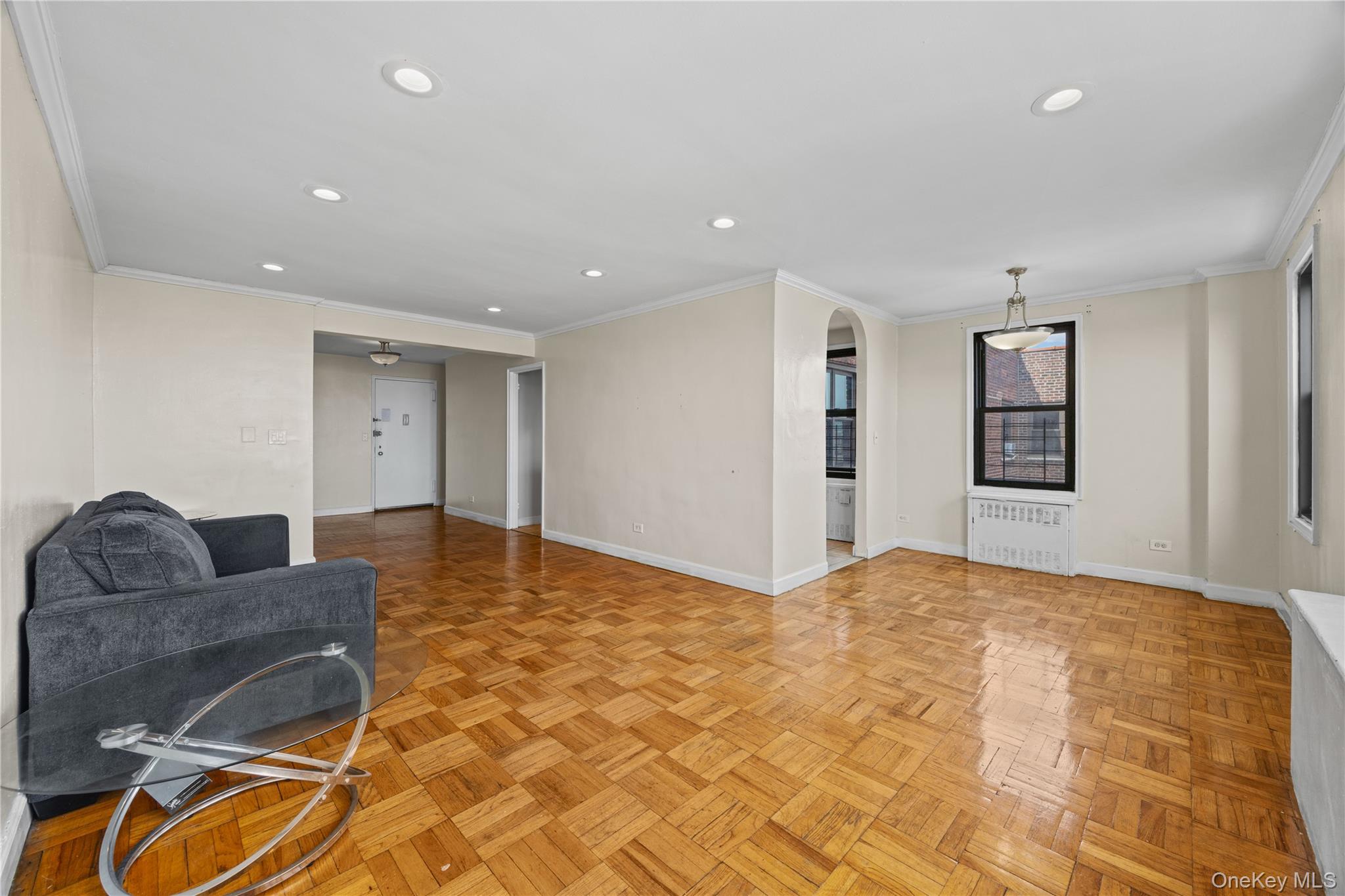 #9 photo, 2835 Webb Avenue, Bronx , NY 10468