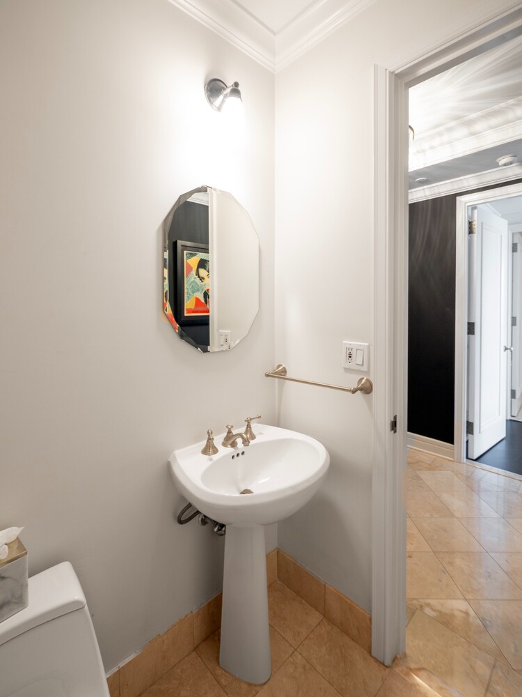 #11 photo, 10 LITTLE WEST Street, Battery Park City , NY 10004