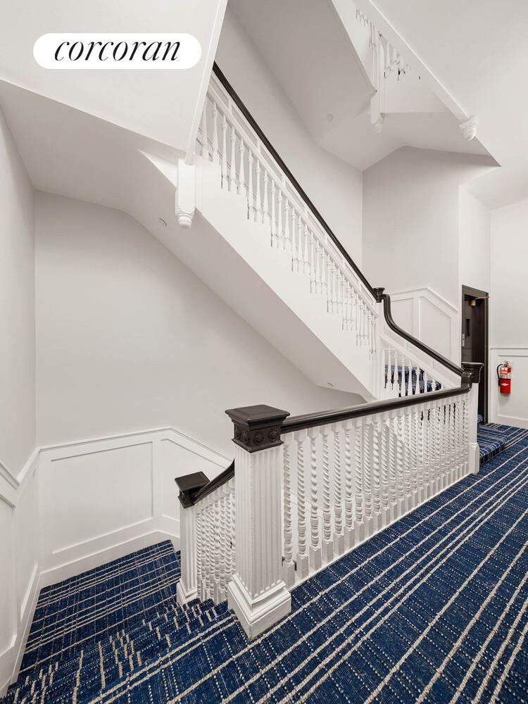 #11 photo, 9 E 82ND Street, Upper East Side , NY 10028