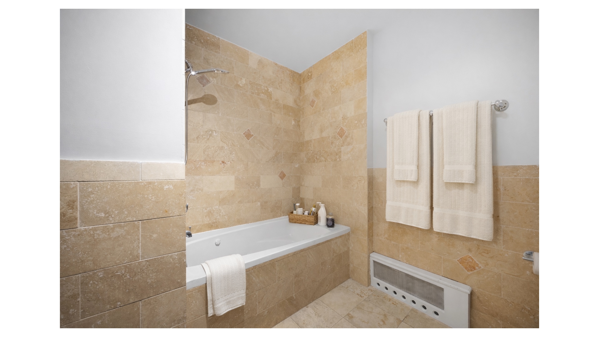 #11 photo, 216 CALYER Street, Greenpoint , NY 11222