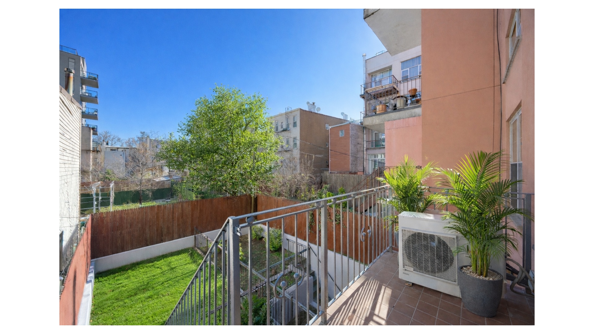 #12 photo, 216 CALYER Street, Greenpoint , NY 11222