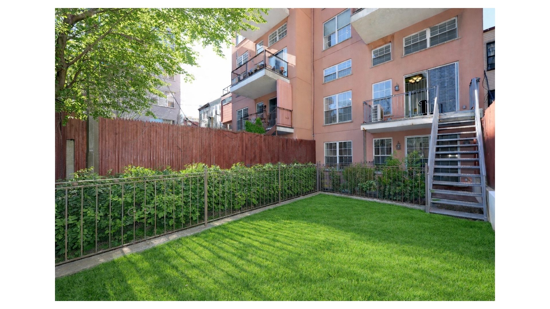 #13 photo, 216 CALYER Street, Greenpoint , NY 11222