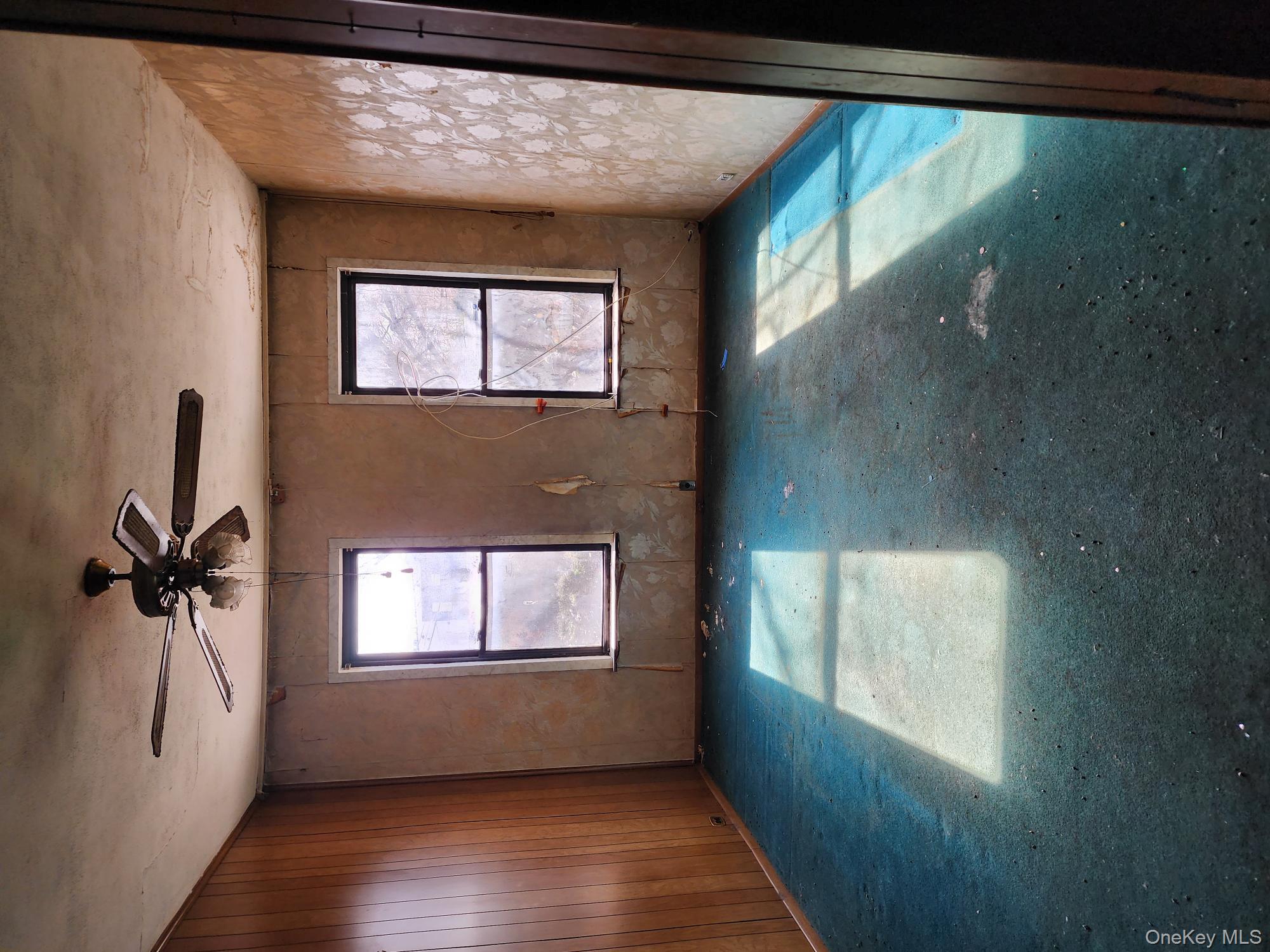 #4 photo, 6161 Eliot Avenue, Middle Village , NY 11379