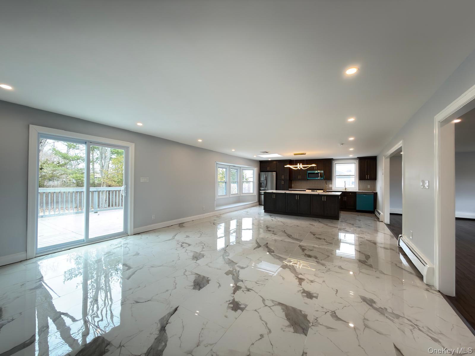 #9 photo, 21 Colby Drive, سوفولك Kings Park , NY 11754