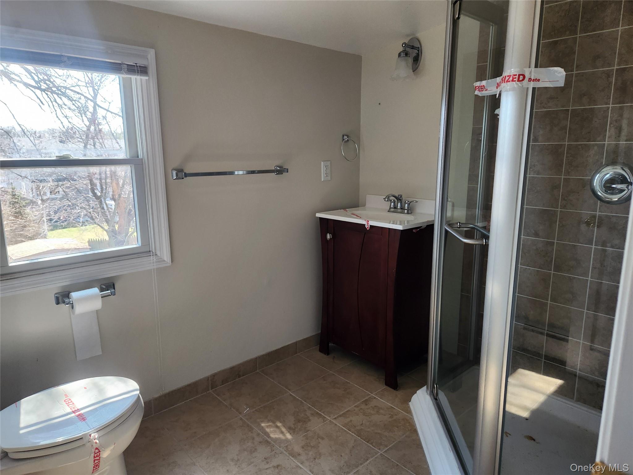 #15 photo, 610 Bermuda Road, West Babylon , NY 11704