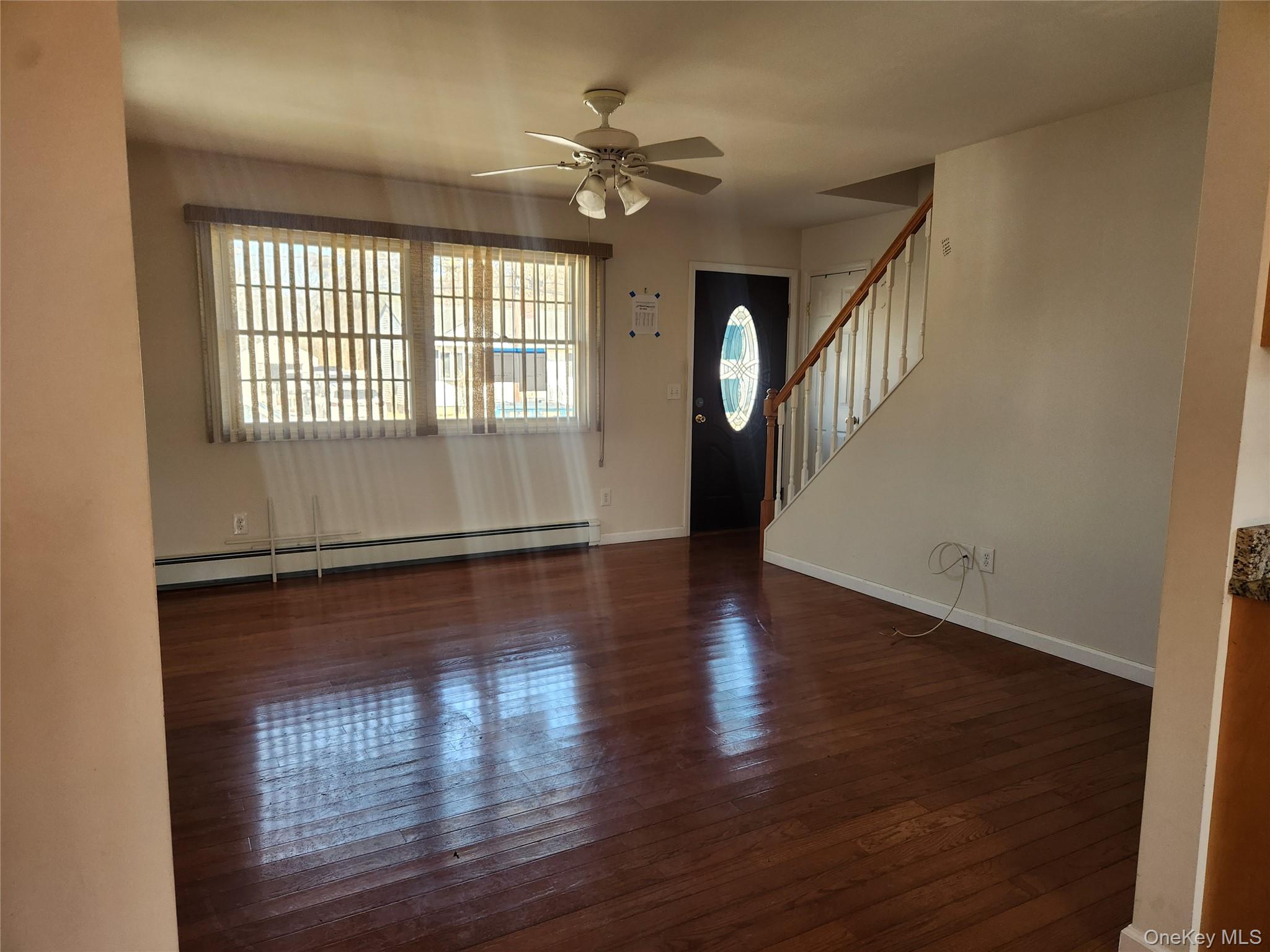 #4 photo, 610 Bermuda Road, West Babylon , NY 11704