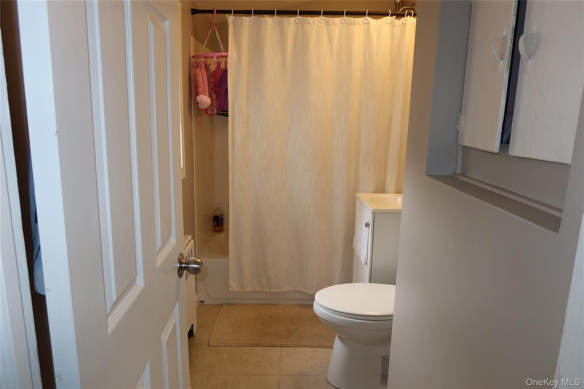 #11 photo, 94 4th Avenue, ناسو East Rockaway , NY 11518