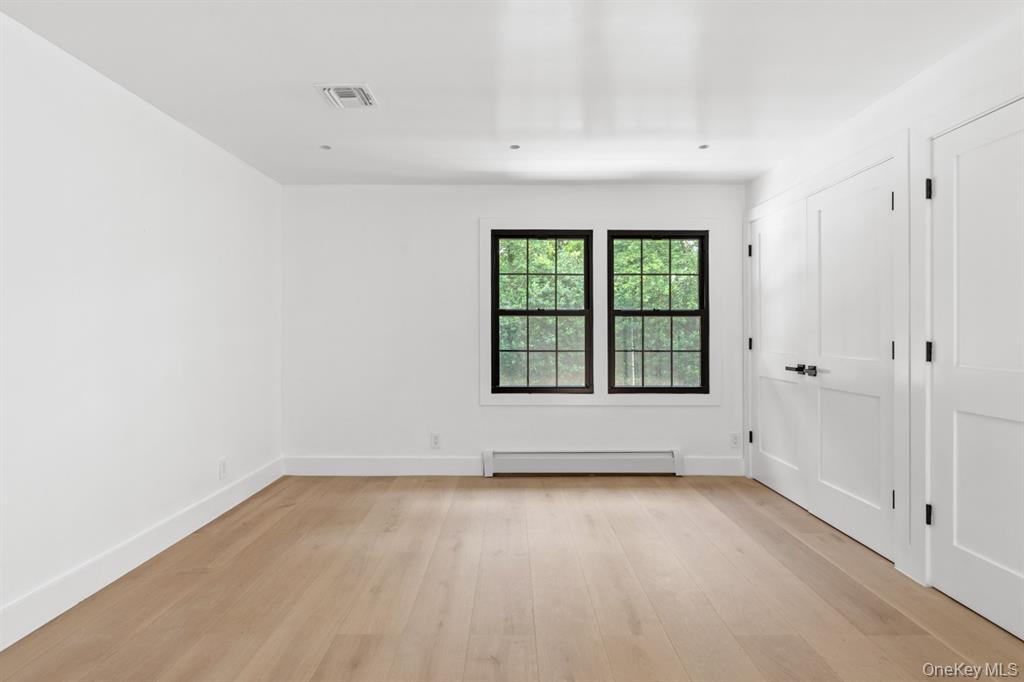 #16 photo, 33 High Farms Road, Glen Head , NY 11545