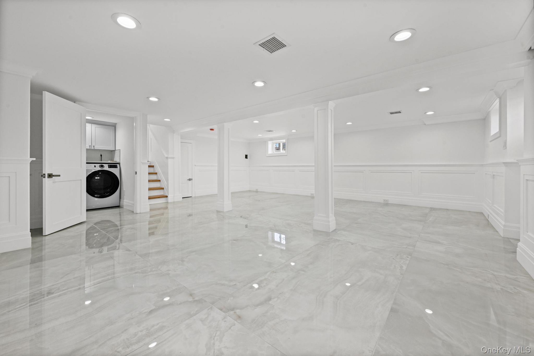 #13 photo, 2292 Vassar Place, Merrick , NY 11566