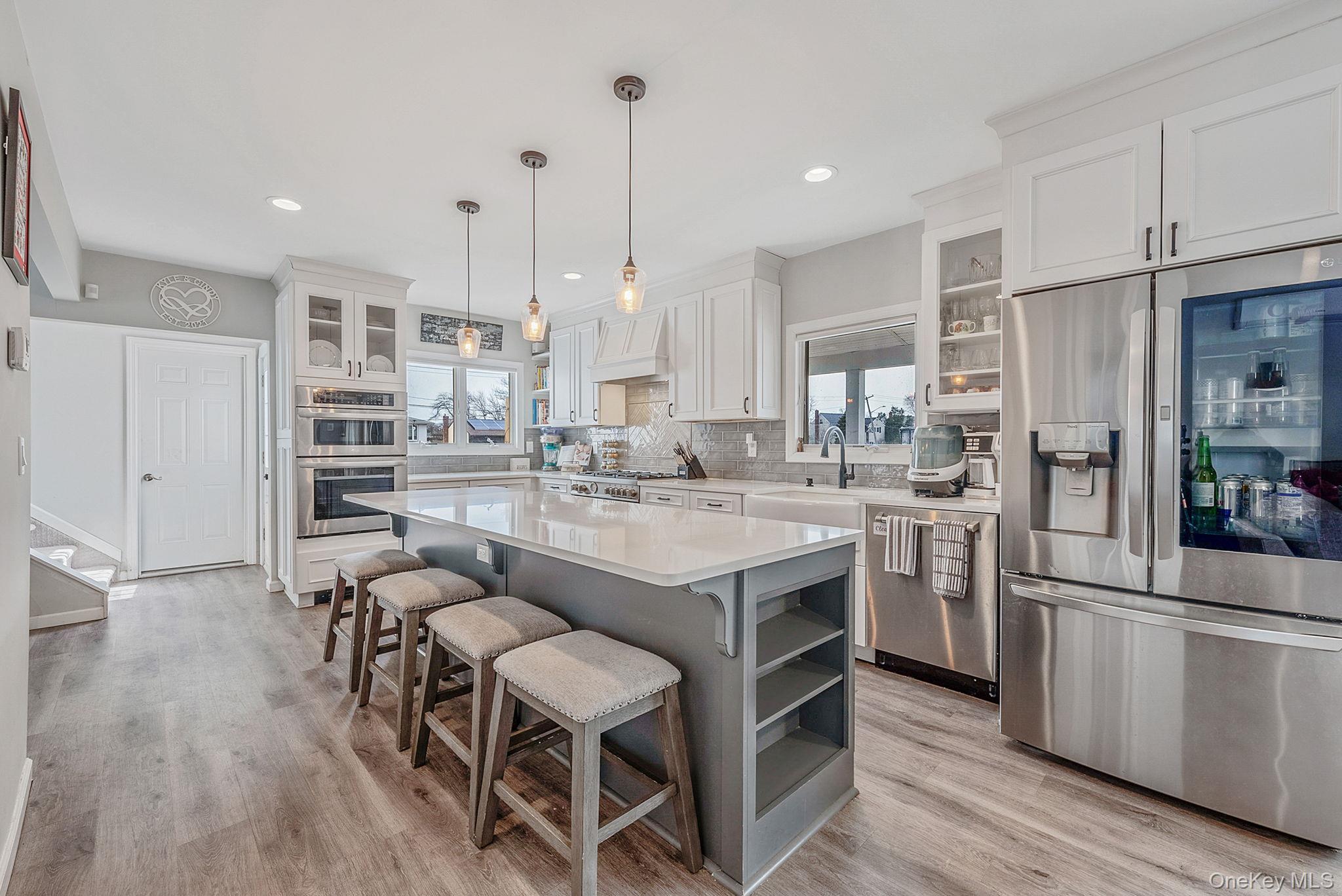 #20 photo, 794 Pecan Street, سوفولك Lindenhurst , NY 11757