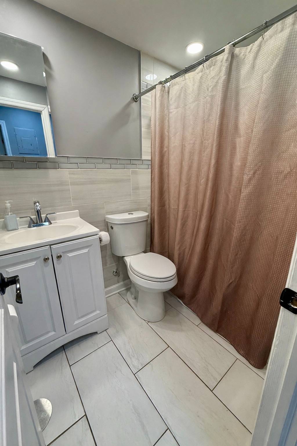 #10 photo, 8624 Avenue L, #102, ブルックリン区 Canarsie , NY 11236