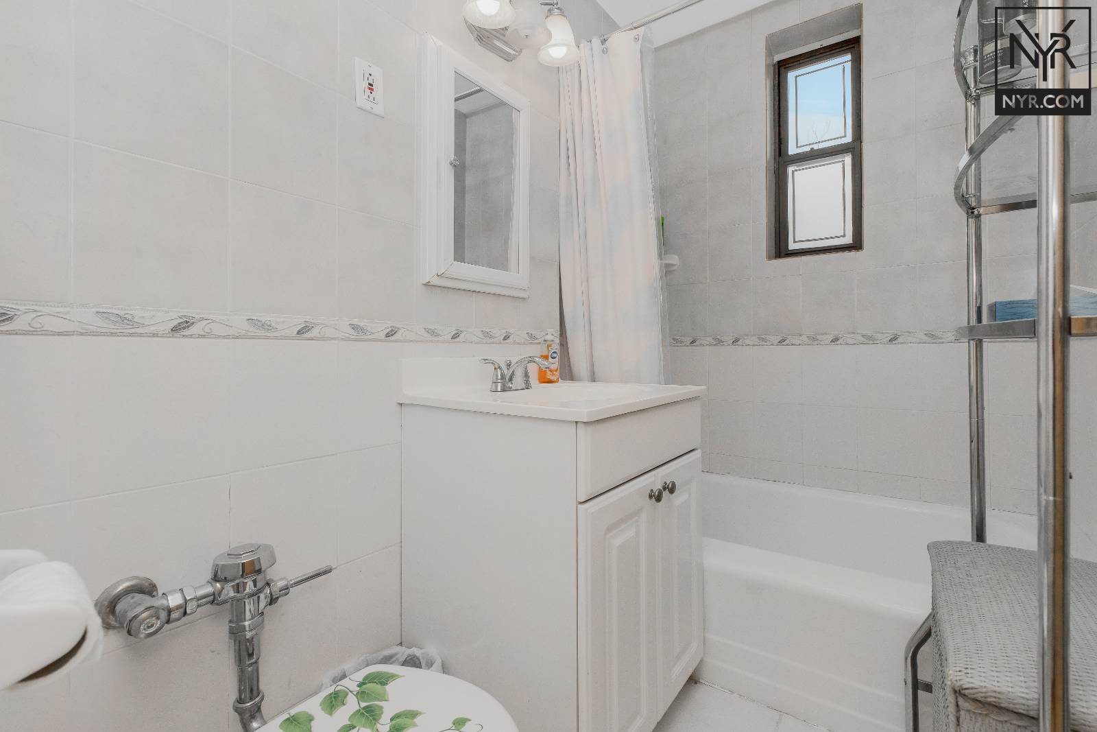 #14 photo, 7261 Shore Road, #5T, Bay Ridge , NY 11209