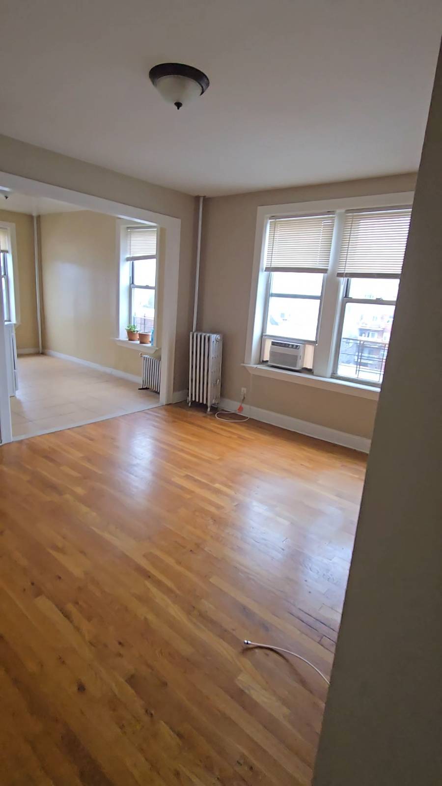 #4 photo, 39-19 62nd Street, Woodside , NY 11377