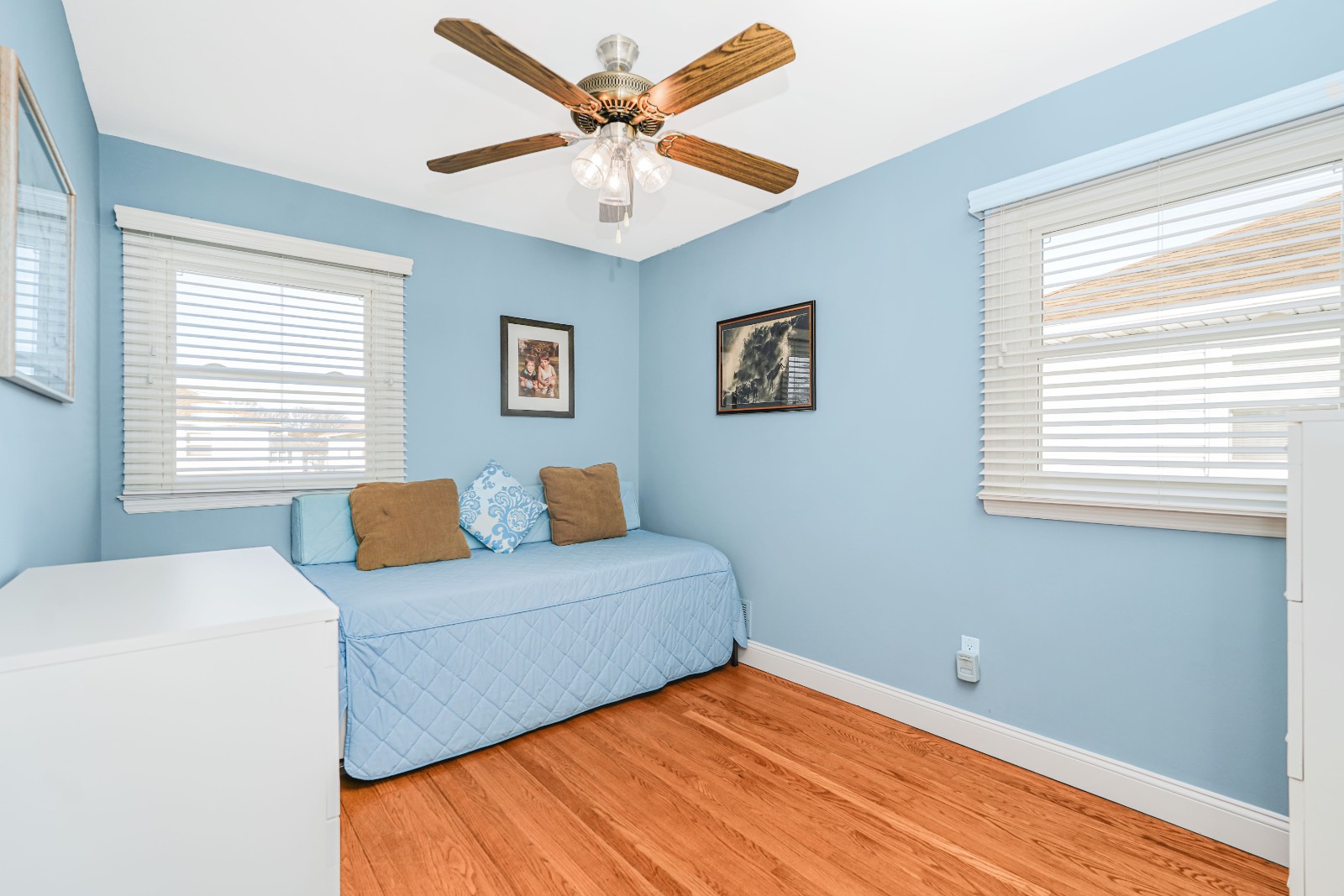 #12 photo, 175 Benton Ave, Staten Island , NY 10305