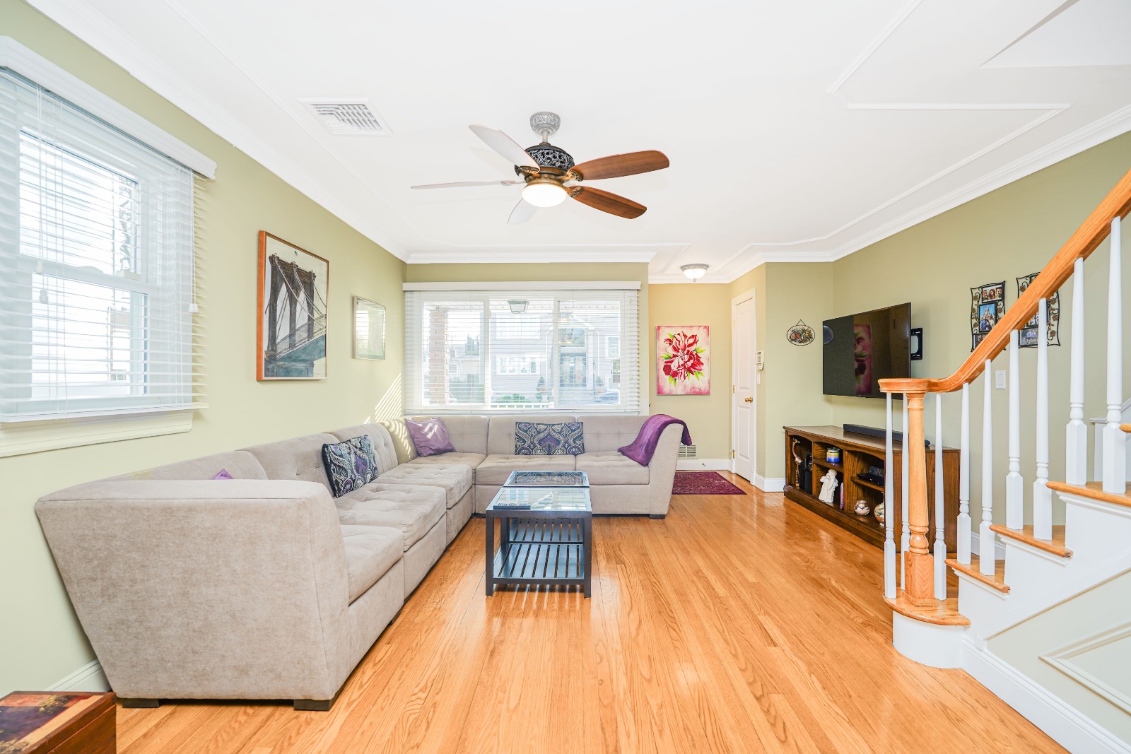 #3 photo, 175 Benton Ave, Staten Island , NY 10305