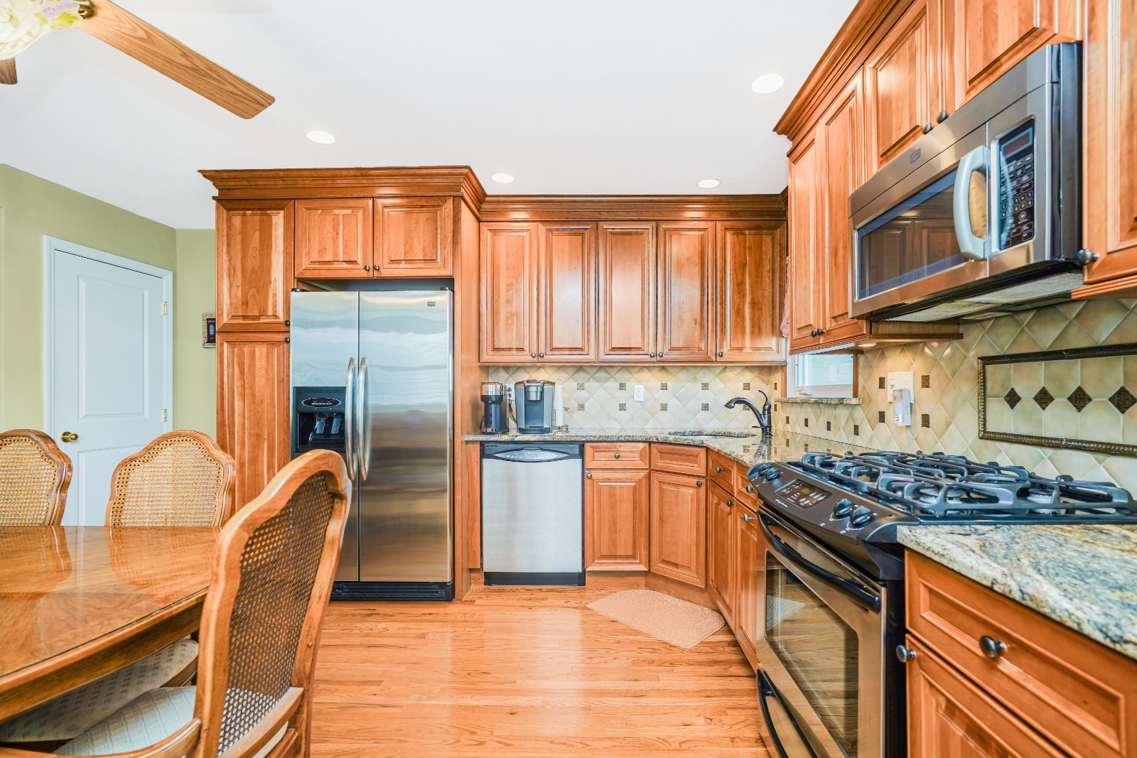 #6 photo, 175 Benton Ave, Staten Island , NY 10305