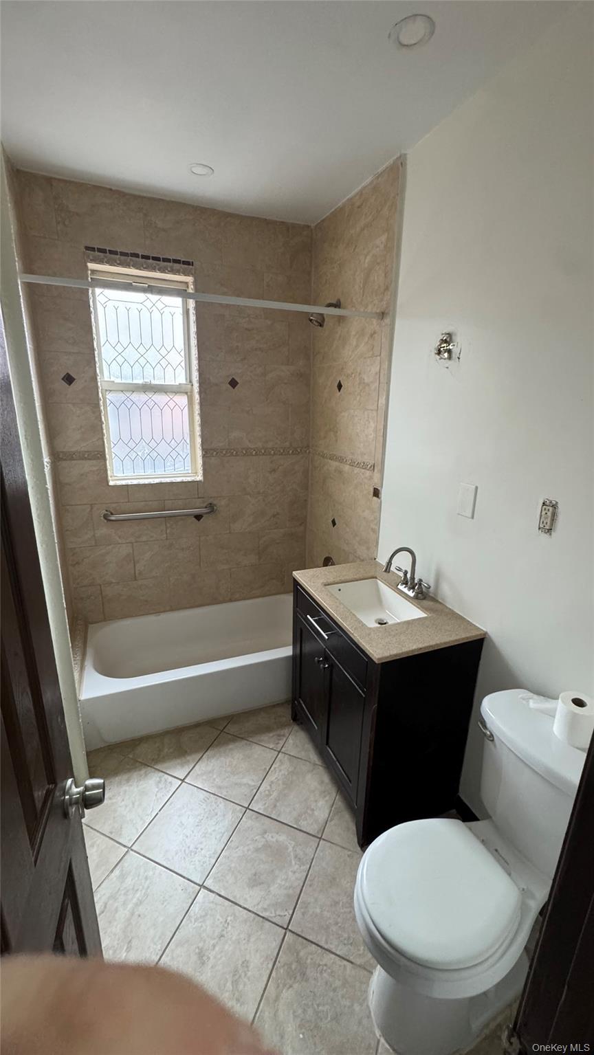 #8 photo, 686 E 98th Street, Brooklyn , NY 11236