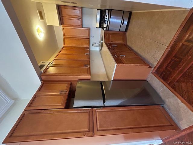 #7 photo, 143 W 119th Street, New York (Manhattan) , NY 10026