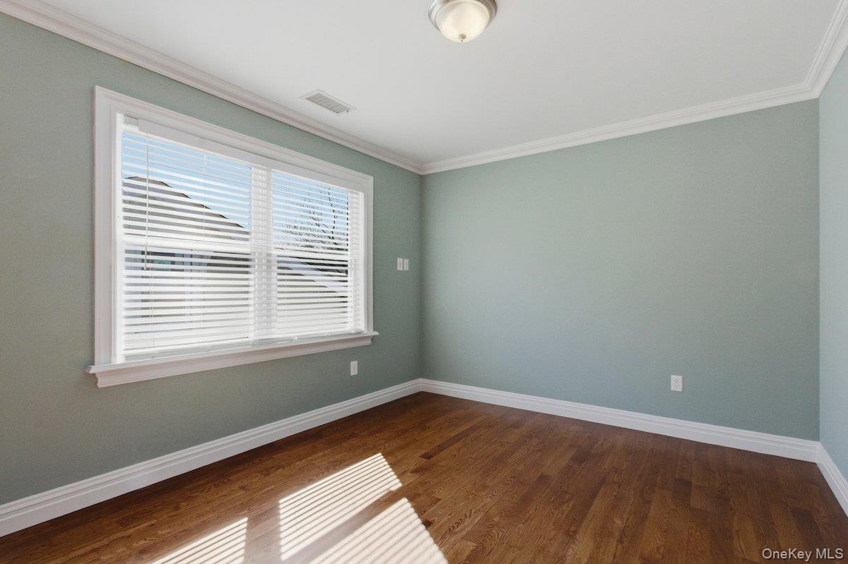 #13 photo, 246 Tibbetts Road, Yonkers , NY 10705