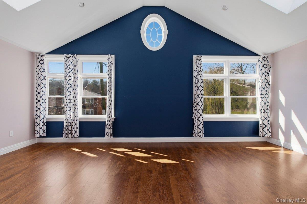 #18 photo, 246 Tibbetts Road, Yonkers , NY 10705