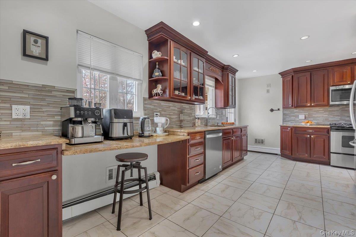 #15 photo, 47 Willow Drive, Briarcliff Manor , NY 10510