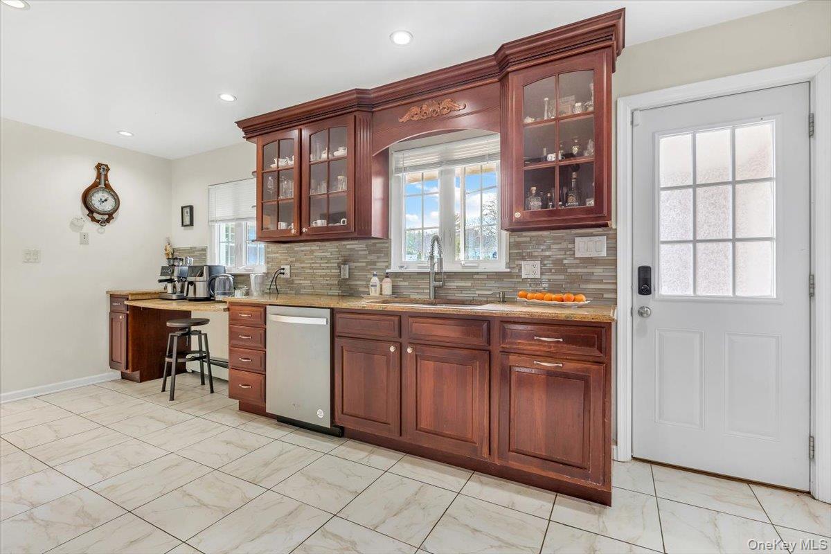 #16 photo, 47 Willow Drive, Briarcliff Manor , NY 10510