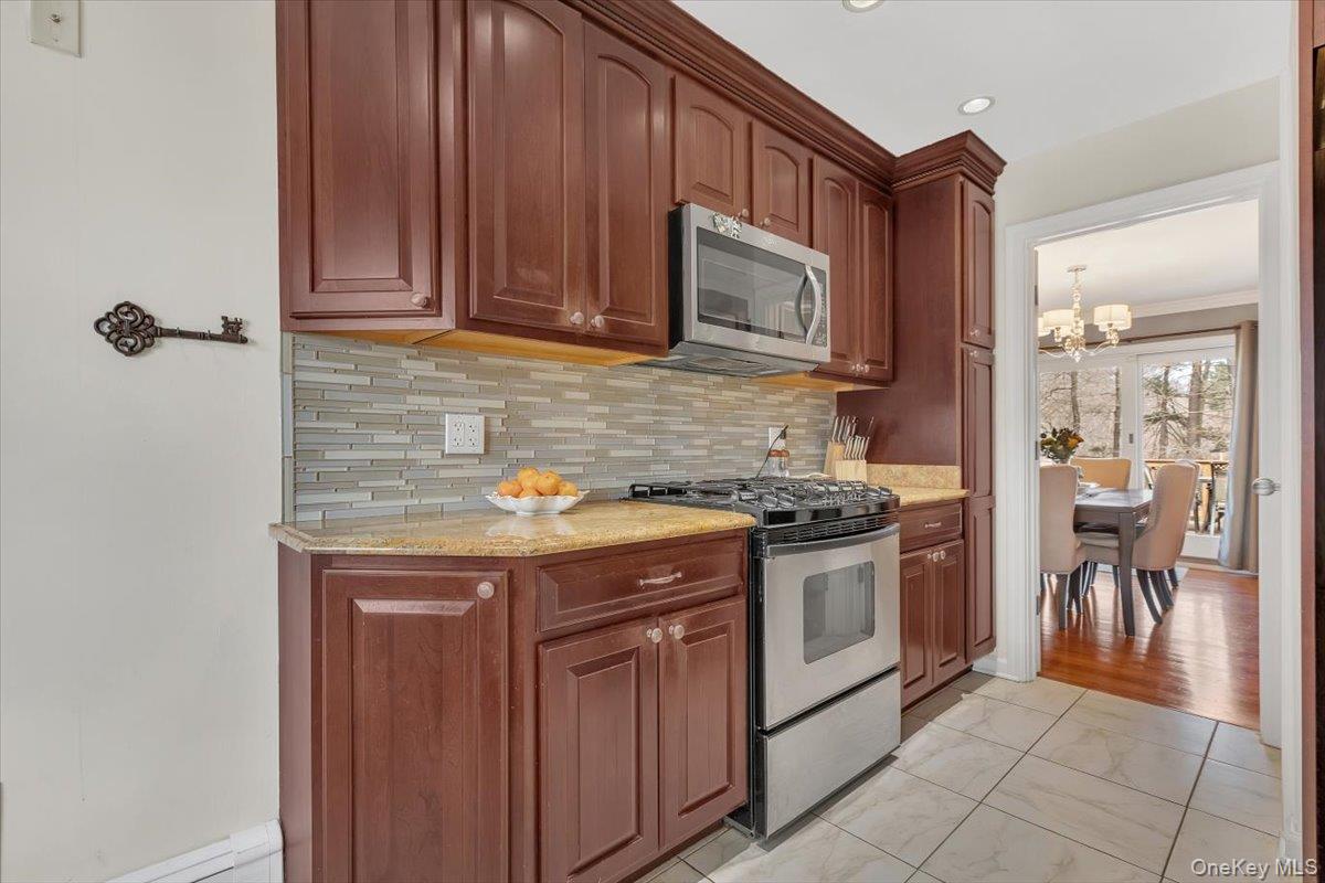 #17 photo, 47 Willow Drive, Briarcliff Manor , NY 10510