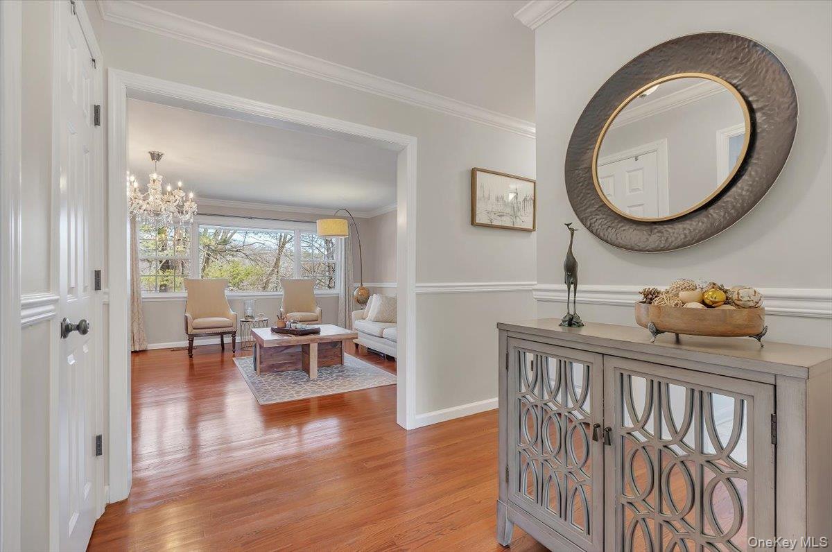 #3 photo, 47 Willow Drive, Briarcliff Manor , NY 10510