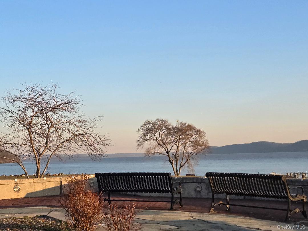 #13 photo, 139 8th Street, Verplanck , NY 10596