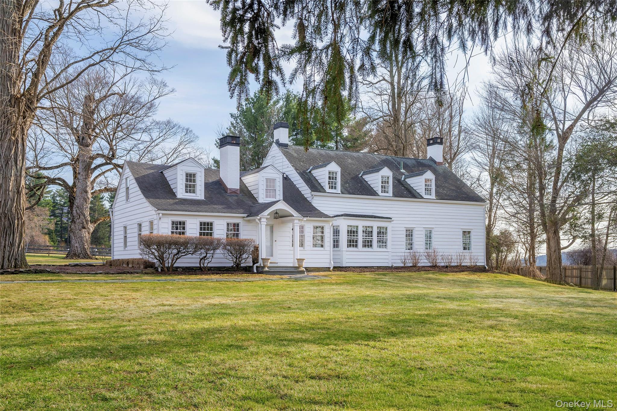 #1 photo, 4098 Route 44, Millbrook , NY 12545