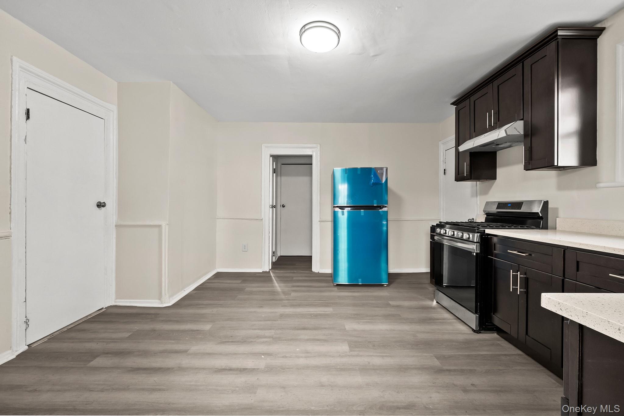 #5 photo, 11 Lafayette Place, Yonkers , NY 10701