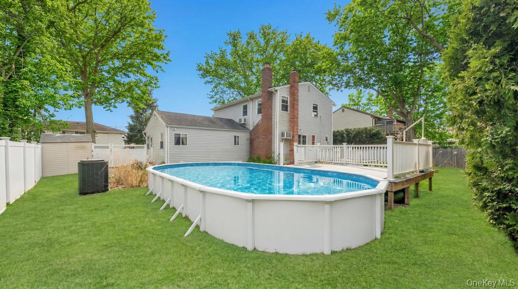 #19 photo, 175 Shelby Avenue, سوفولك Holbrook , NY 11741