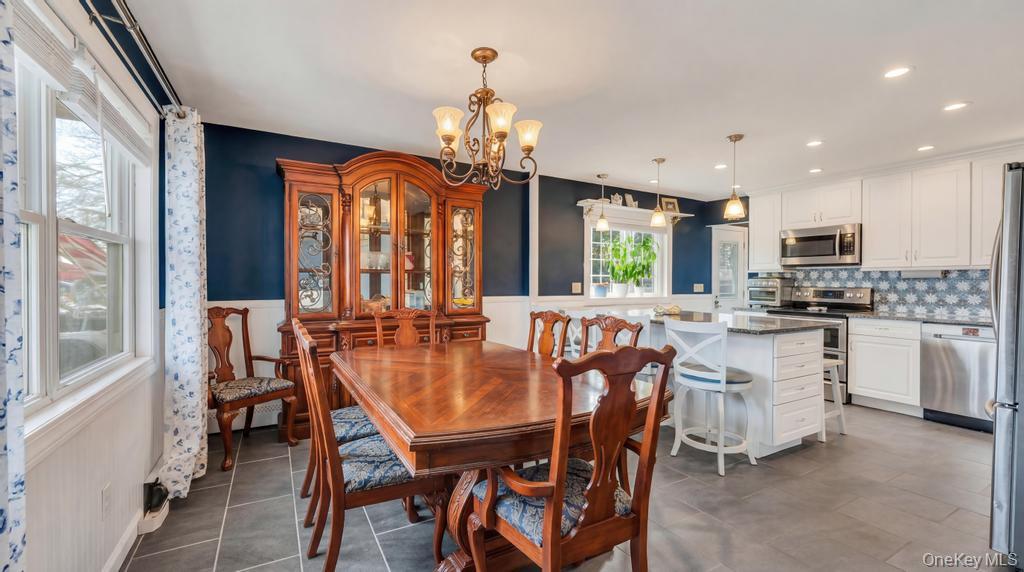 #5 photo, 175 Shelby Avenue, سوفولك Holbrook , NY 11741