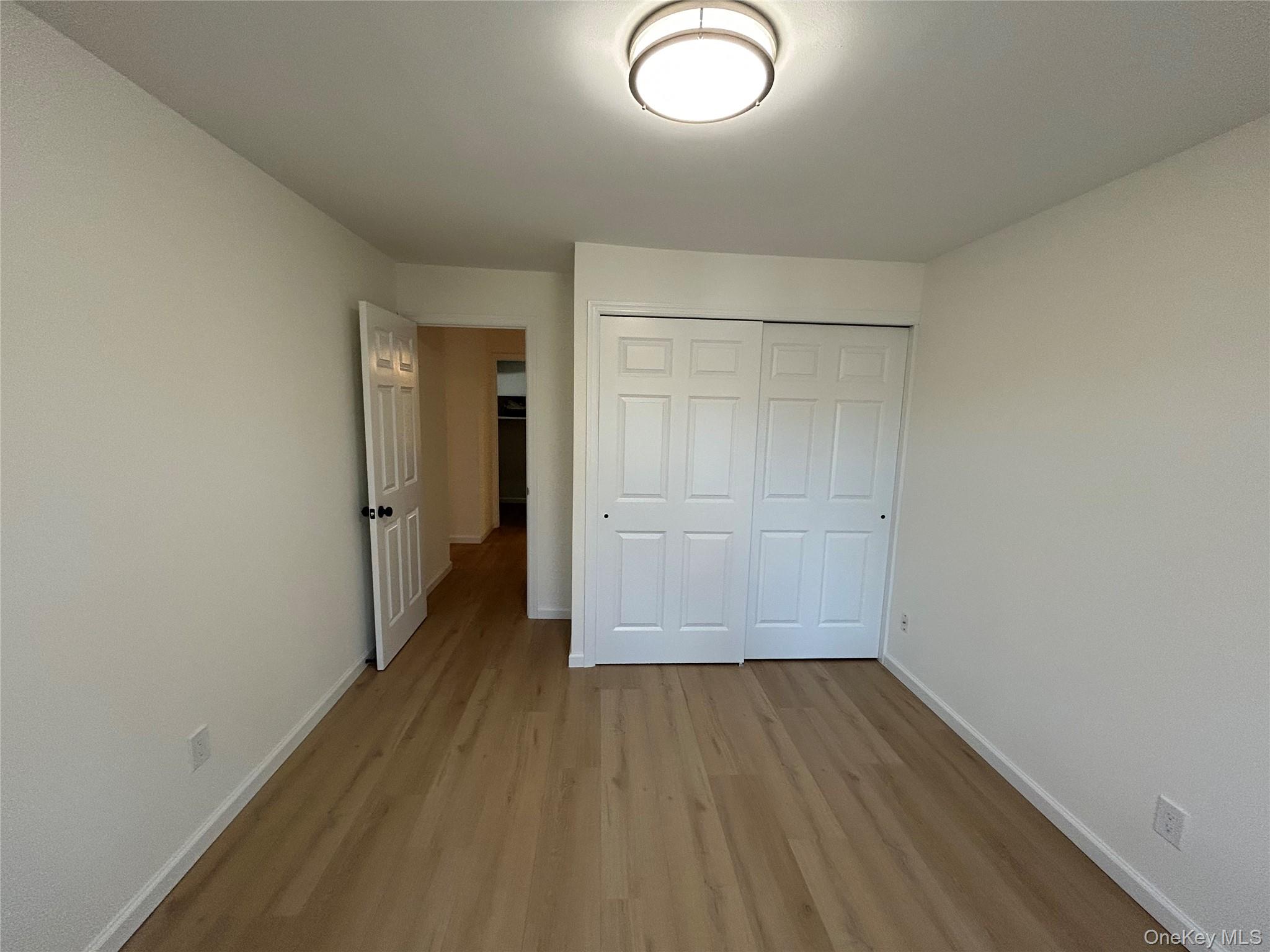 #10 photo, 341 Woodland Court, Coram , NY 11727