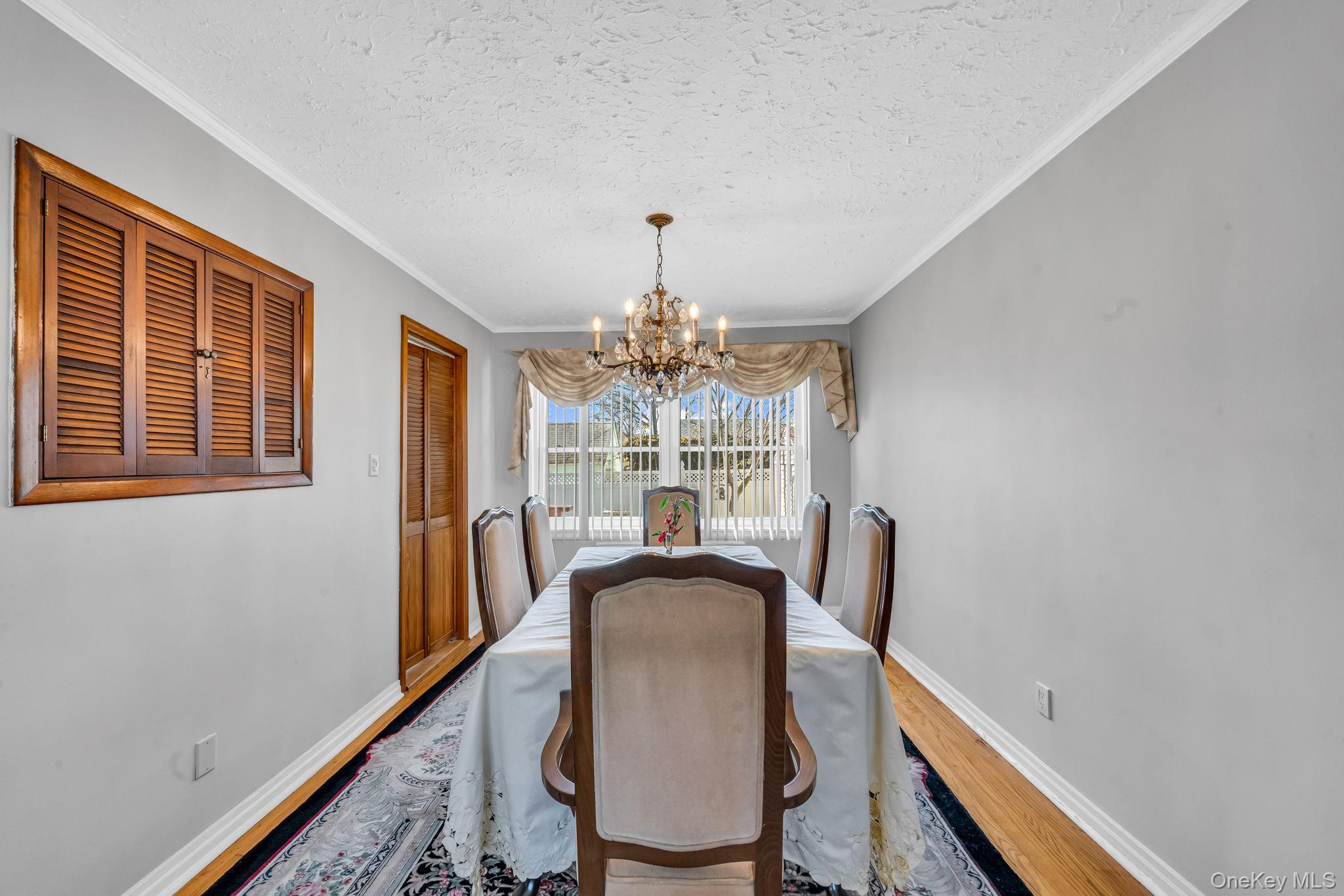 #9 photo, 600 Astor Street, ナッソー郡 Elmont , NY 11003