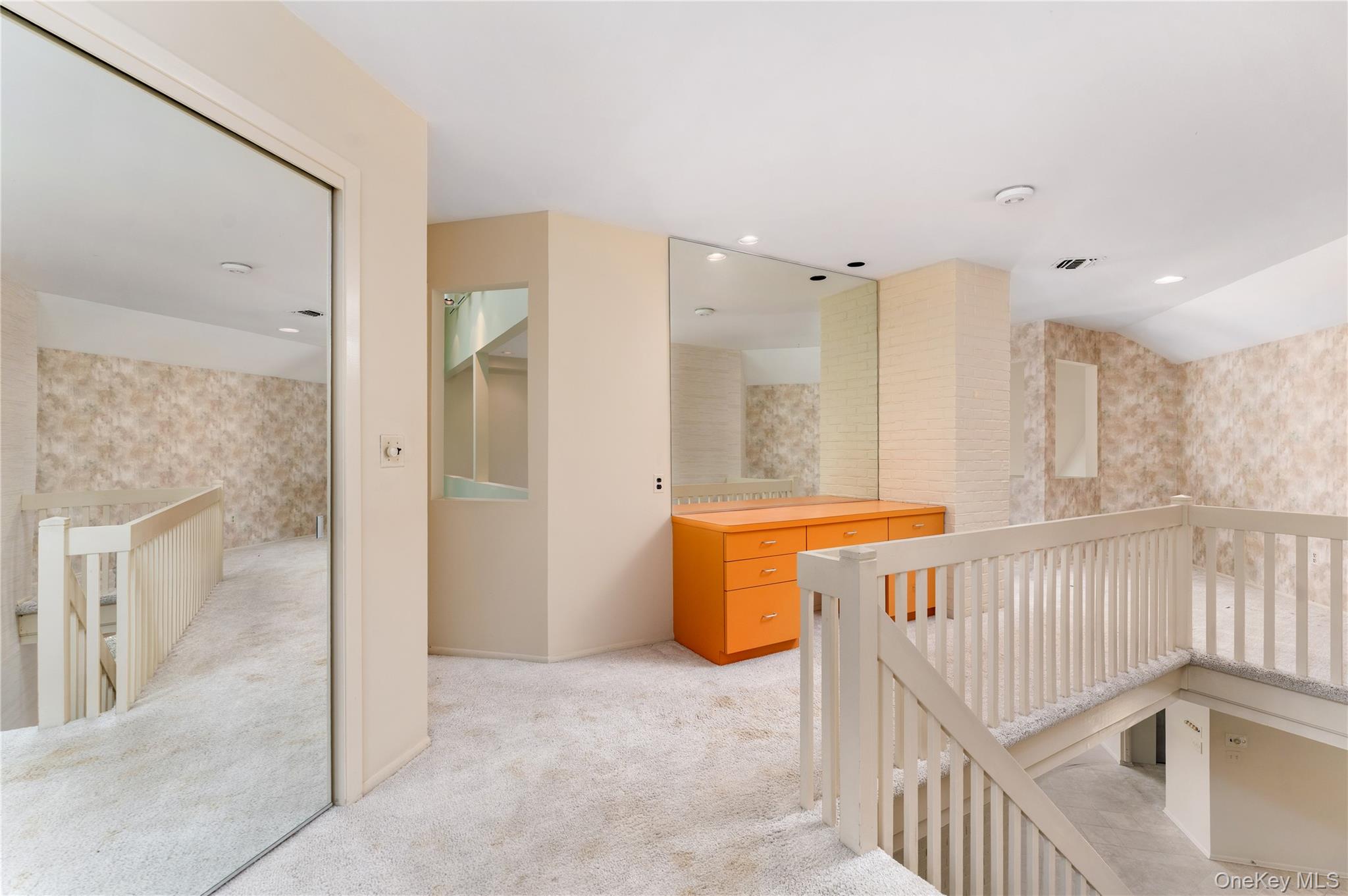 #16 photo, 10 Hunters Trail, Wading River , NY 11792