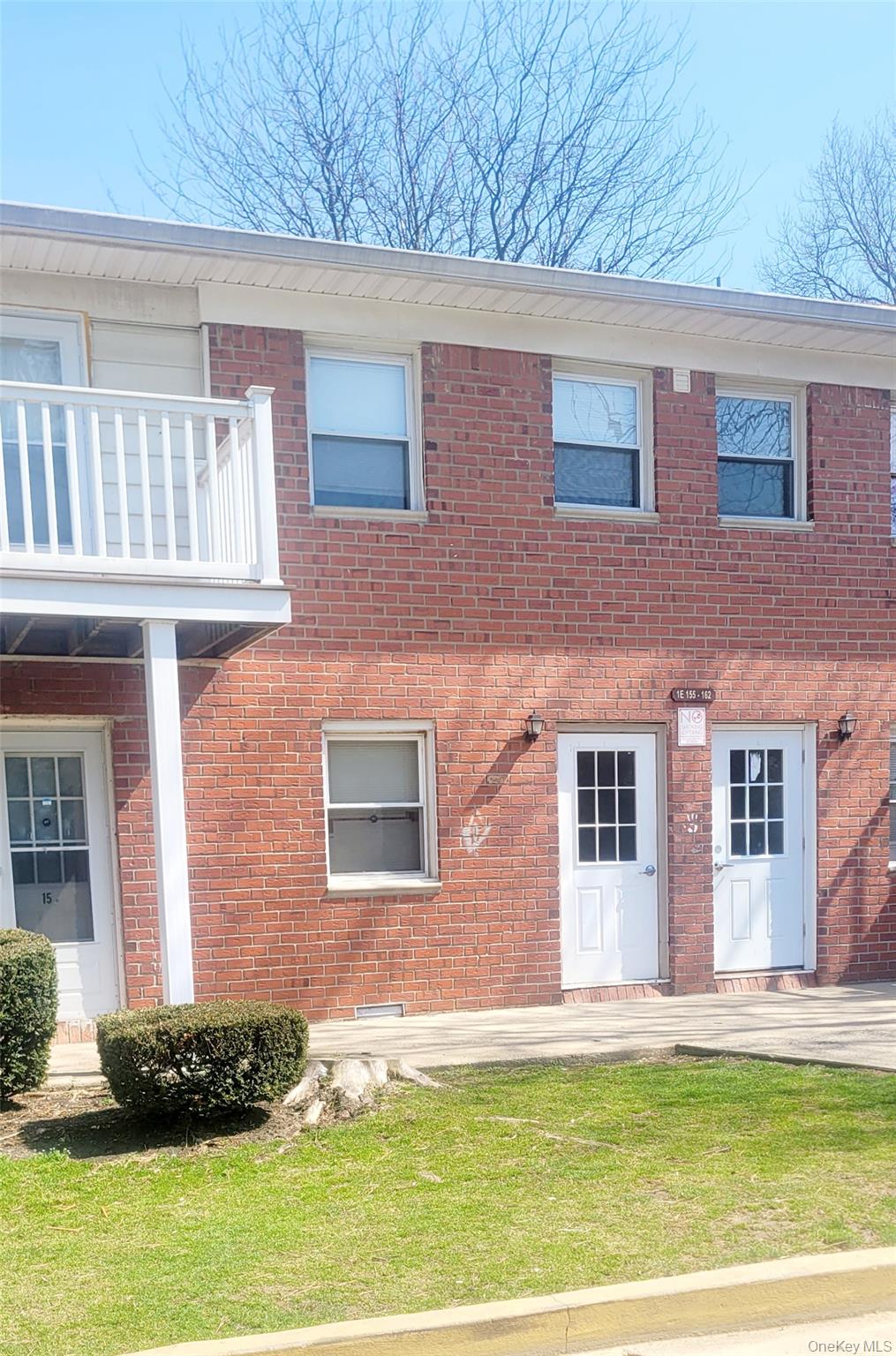 #8 photo, 1 E Hemlock Drive, Bay Shore , NY 11706