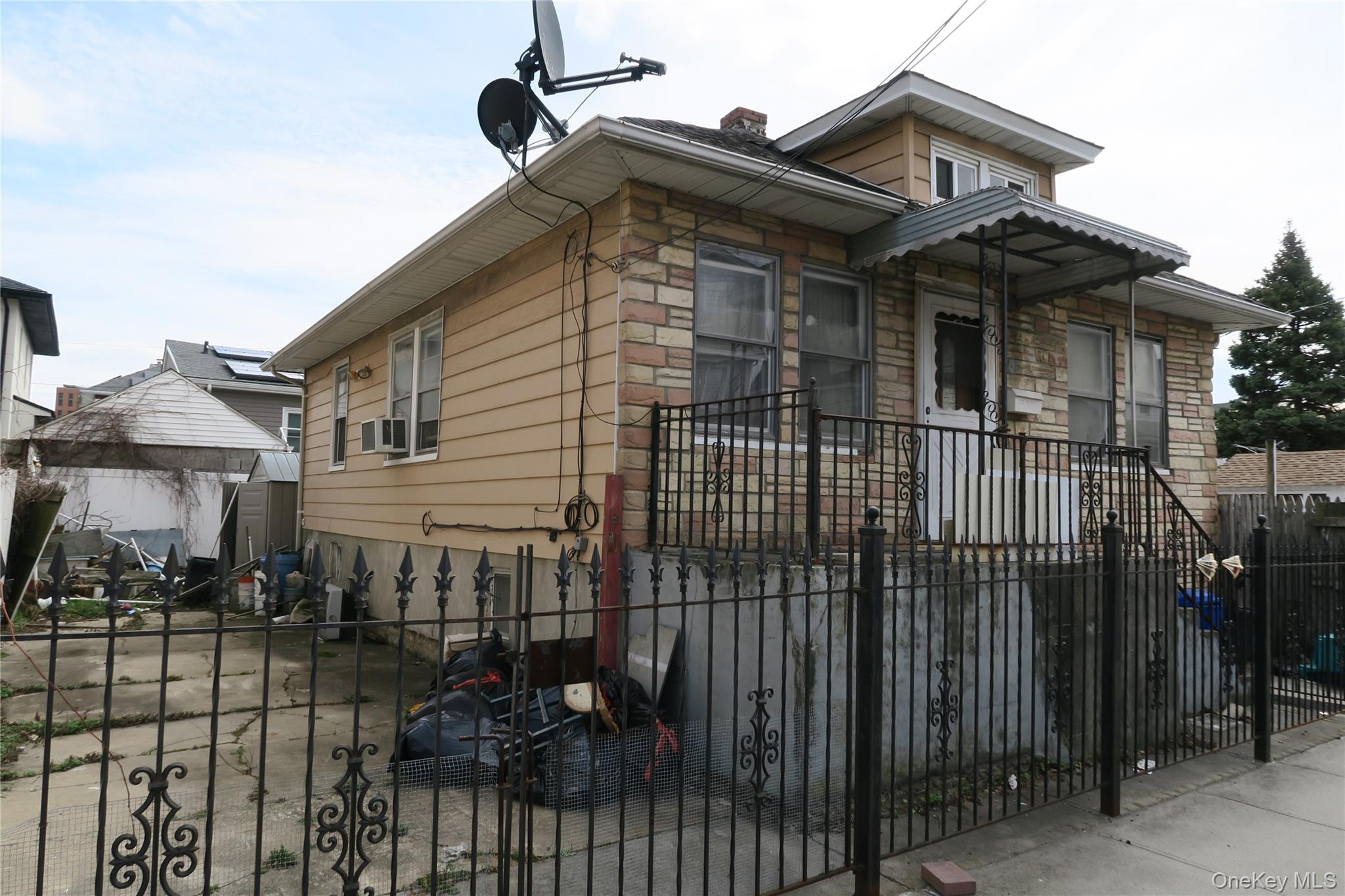 #3 photo, 1382 McBride Street, Far Rockaway , NY 11691